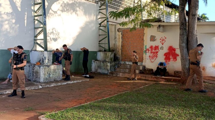 IBAITI: Adolescentes são Abordados com DROGAS próximo à ESCOLA